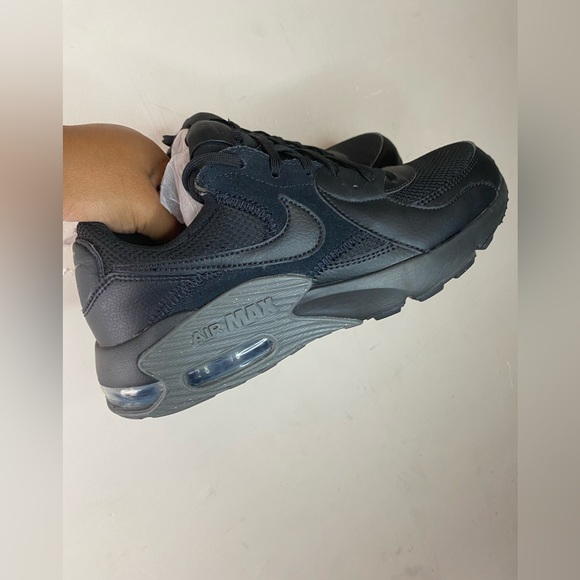 Nike Air Max Excee Black Anthracite Women’s 8 Retro Style Sneakers CD4165-003 - Picture 2 of 10